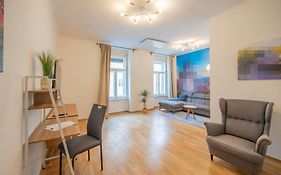 M&O Apartment, Zentral In Innenstadt-& Bahnhofsnaehe - Parkgarage